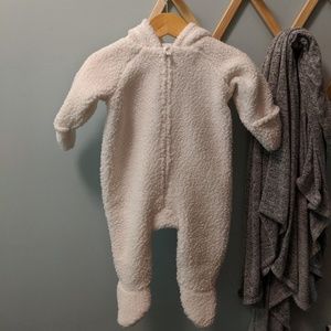 Old Navy One Piece Snowsuit Bunting Pram Hooded